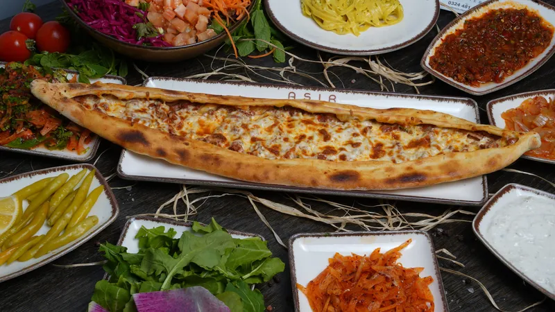 Karışık Pide